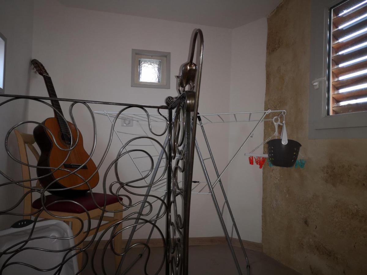 Montcalm Climatise En Plein Ecusson Apartment Монпелие Екстериор снимка