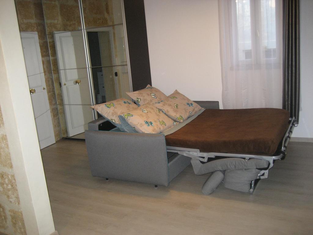 Montcalm Climatise En Plein Ecusson Apartment Монпелие Екстериор снимка