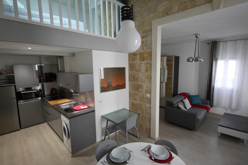 Montcalm Climatise En Plein Ecusson Apartment Монпелие Екстериор снимка