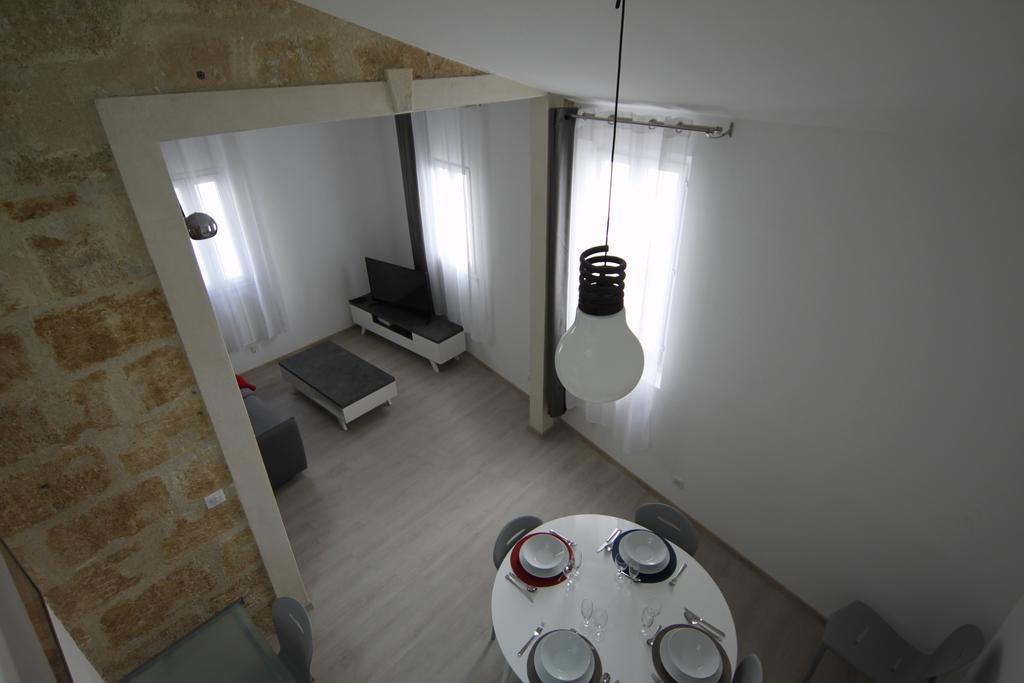 Montcalm Climatise En Plein Ecusson Apartment Монпелие Екстериор снимка